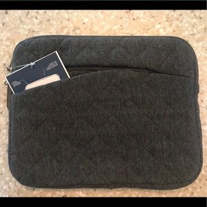 Pottery Barn quilted tablet/iPad sleeve (gray) NWP